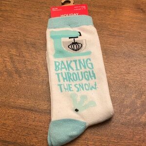 FREE Holiday Socks Baking Through the Snow